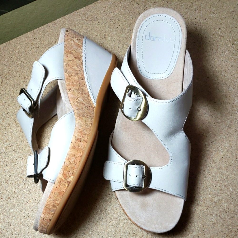 Dansko Carla Ivory Full Grain Leather Double Strap Cork Wedge Platform Sandal 39